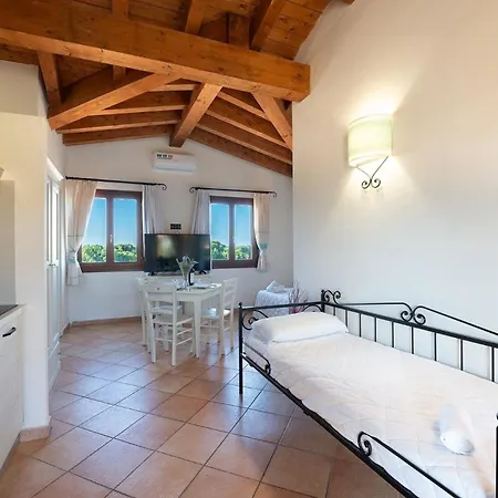 Ein-zimmer-wohnung 3 P- Baia Dei Mirti *